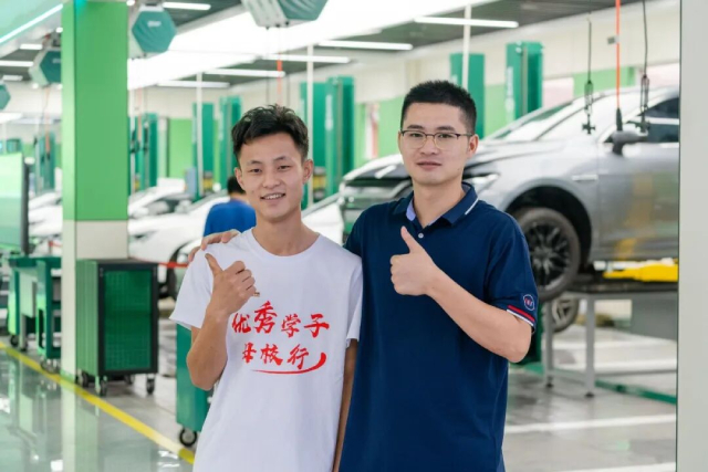 在该学技术的年龄就别只想着打工